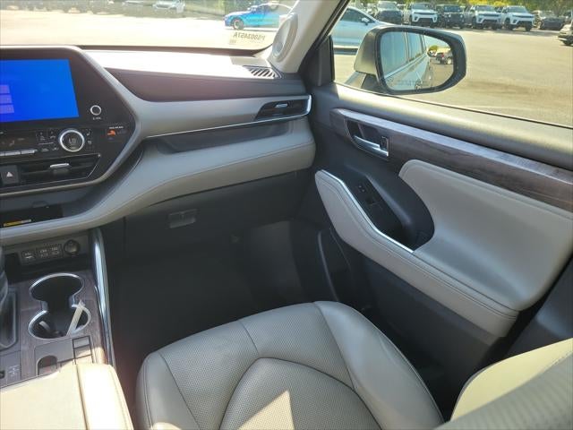 2023 Toyota Highlander Limited