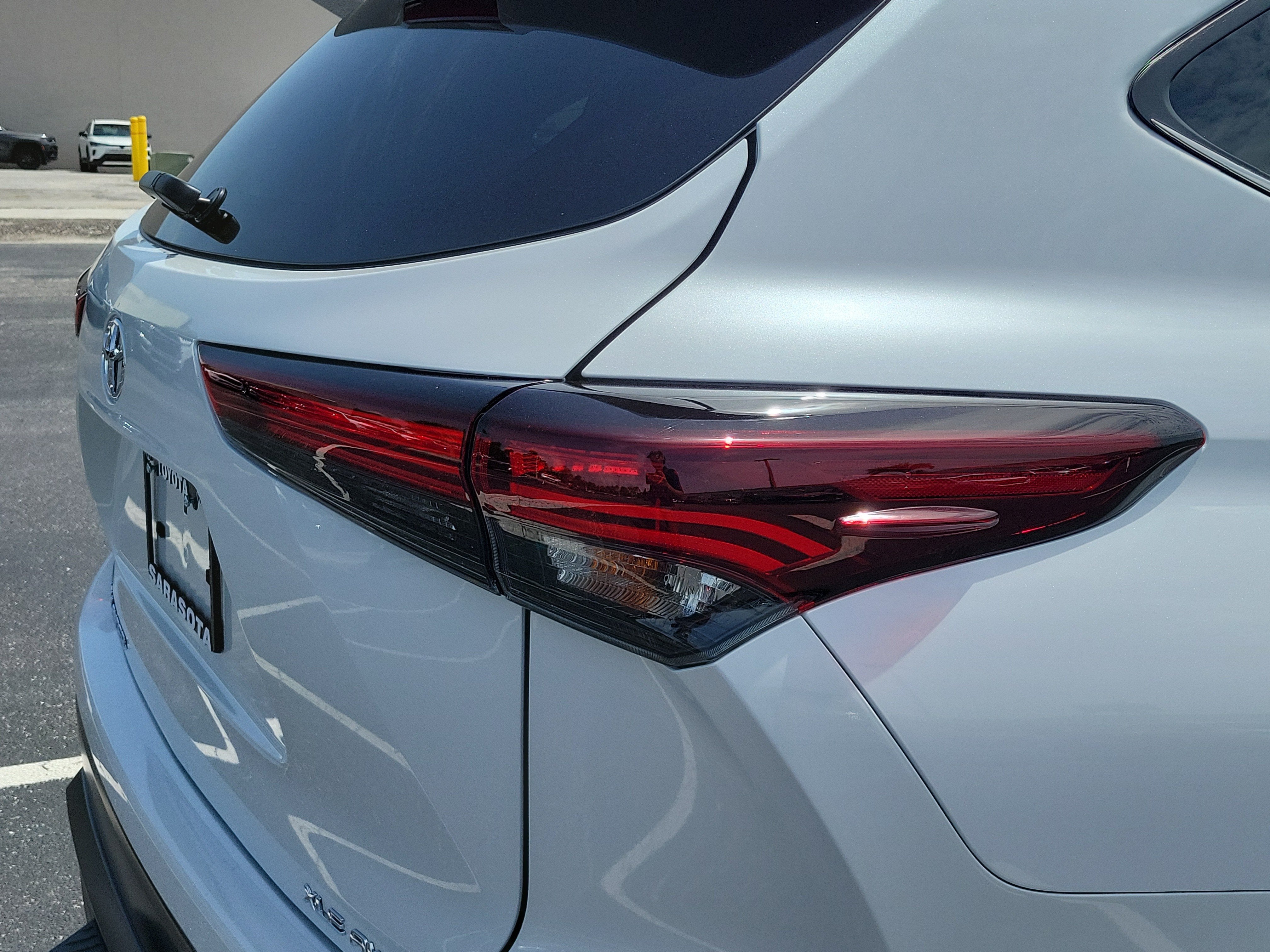 2025 Toyota Highlander XLE