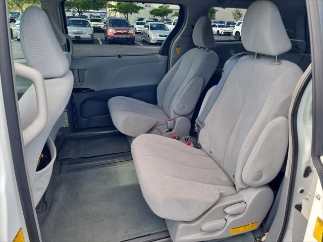 2014 Toyota Sienna LE