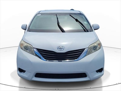 2012 Toyota Sienna LE