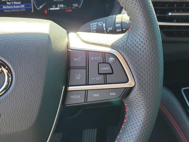 2025 Toyota Sienna XSE