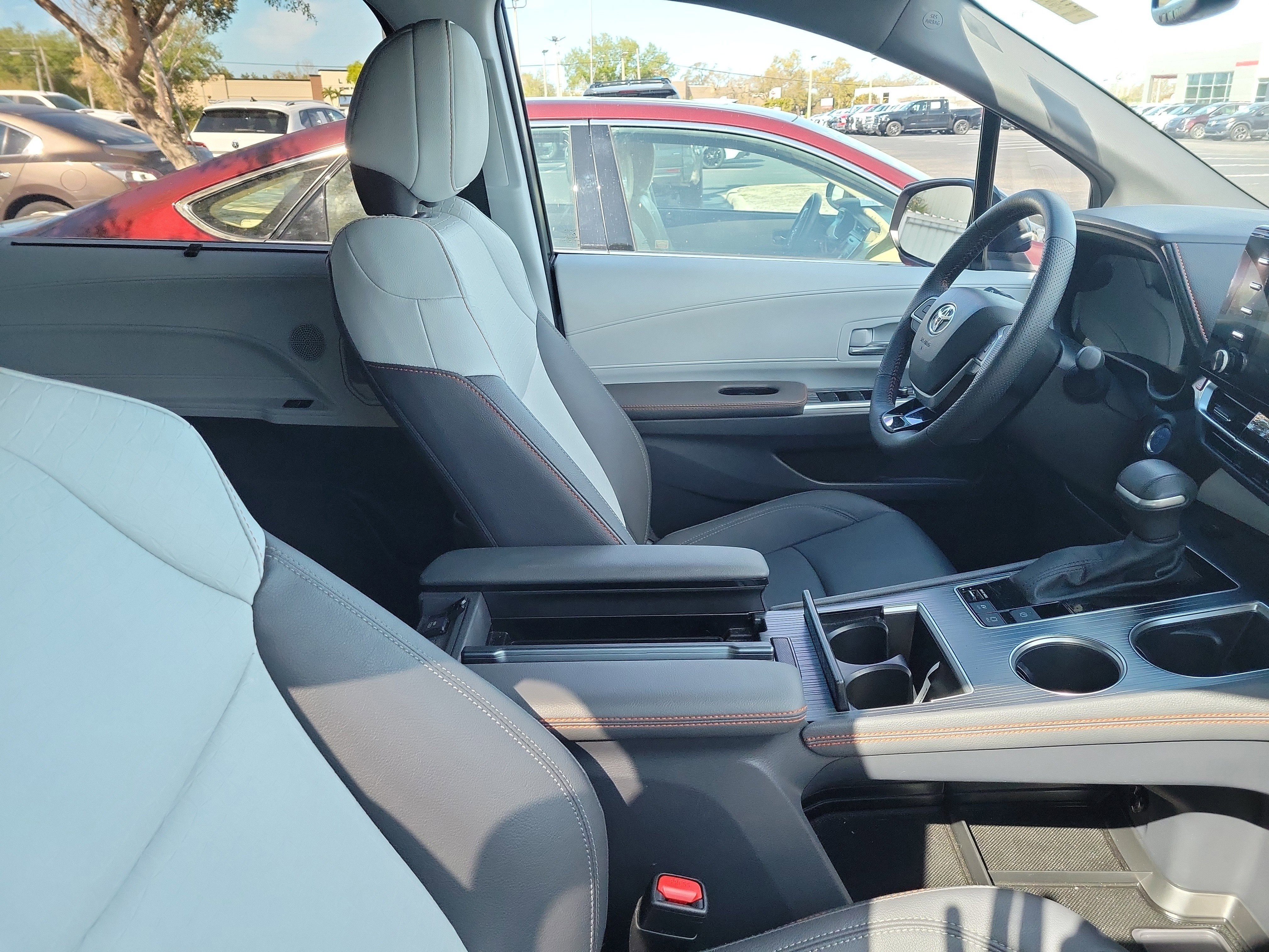 2023 Toyota Sienna XSE