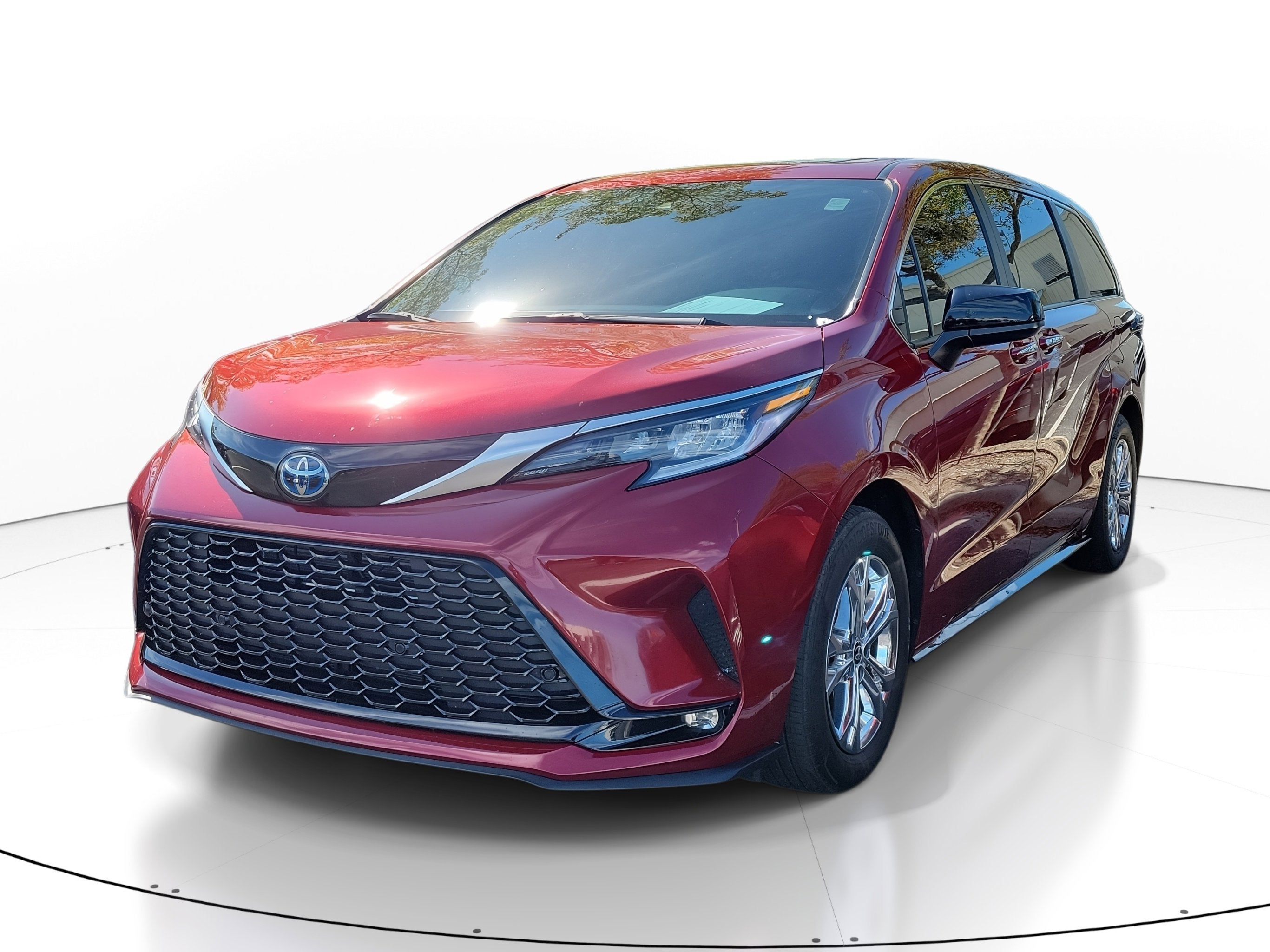 2023 Toyota Sienna XSE