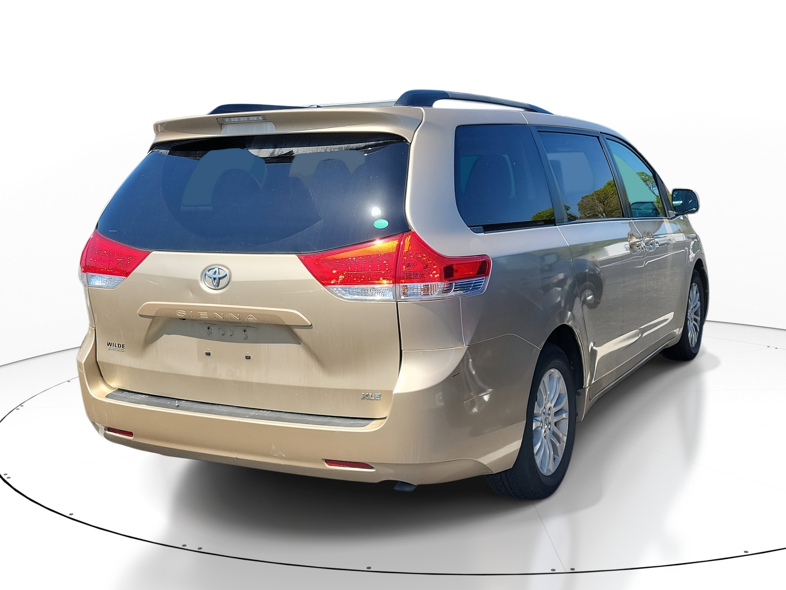 2011 Toyota Sienna XLE