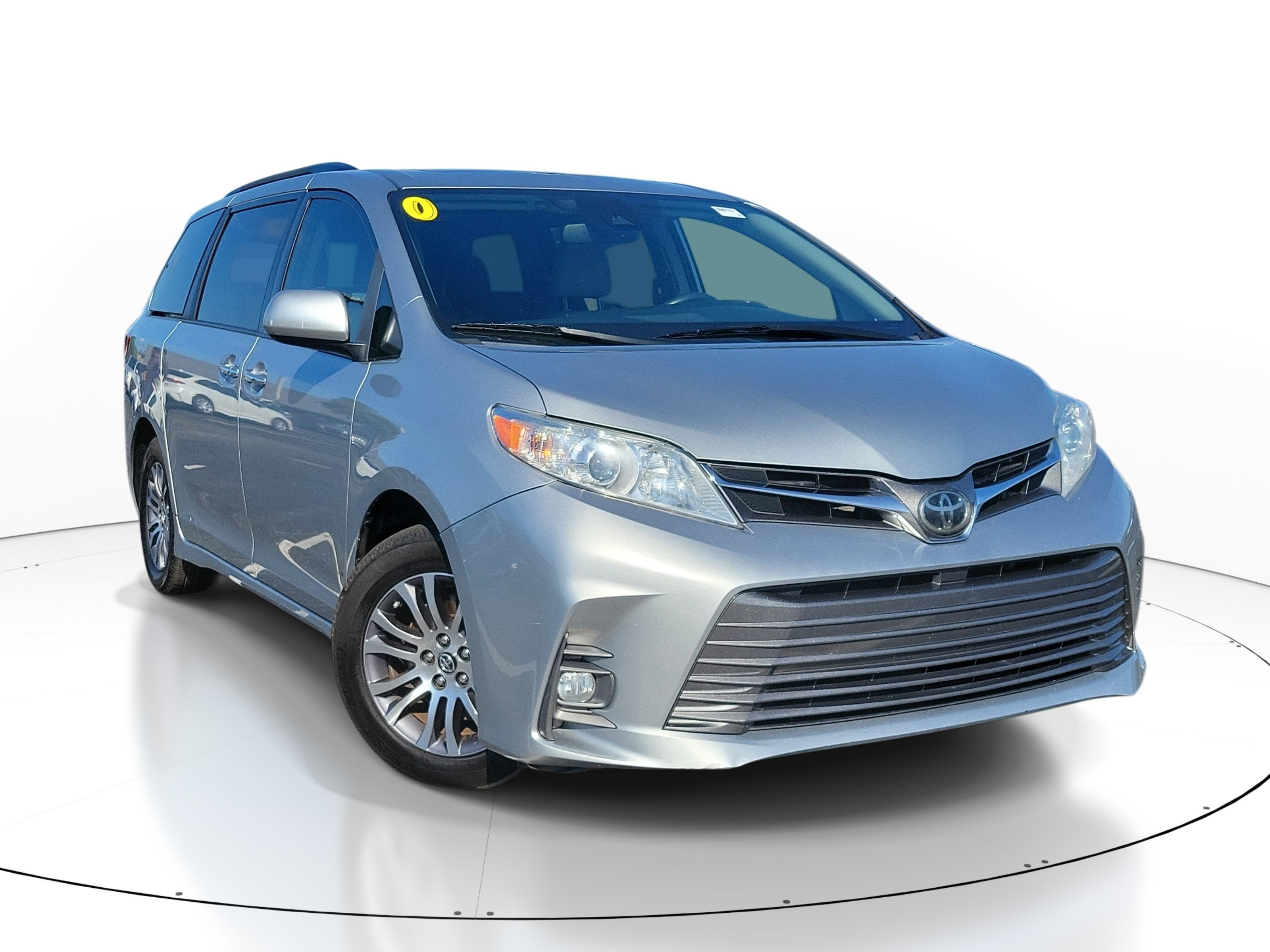 2020 Toyota Sienna XLE Premium