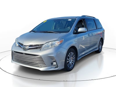 2020 Toyota Sienna XLE Premium