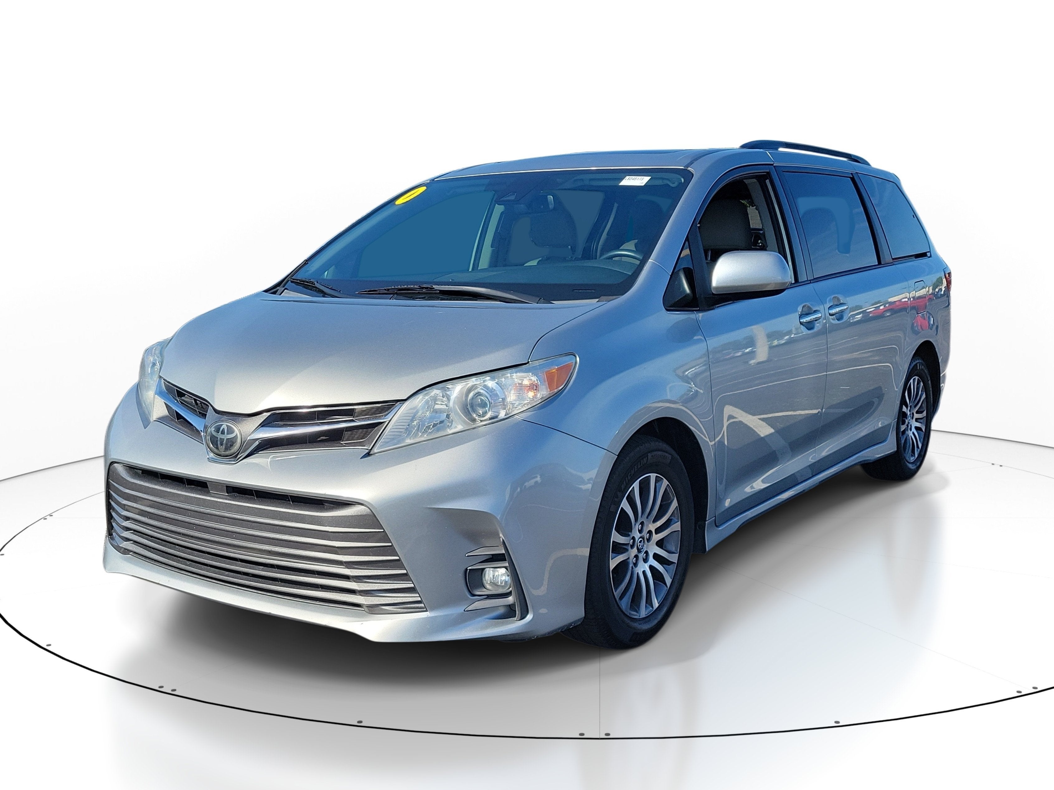 2020 Toyota Sienna XLE Premium