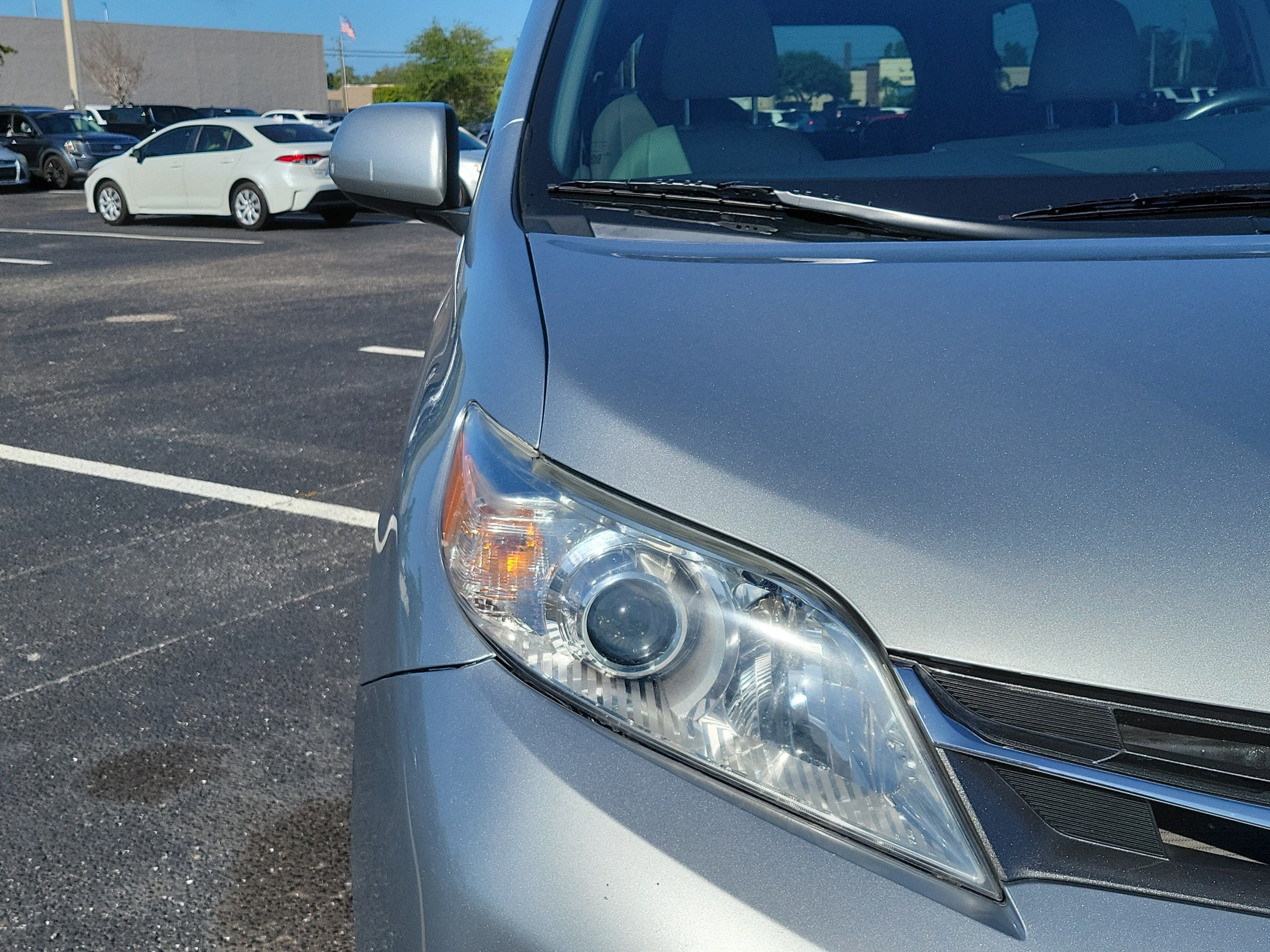 2020 Toyota Sienna XLE Premium
