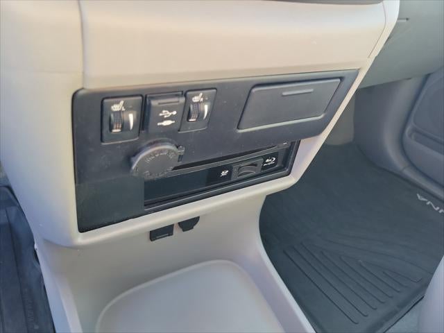 2020 Toyota Sienna XLE Premium