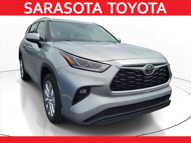 2022 Toyota Highlander Limited