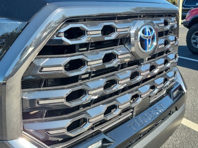2024 Toyota Tundra Hybrid Platinum