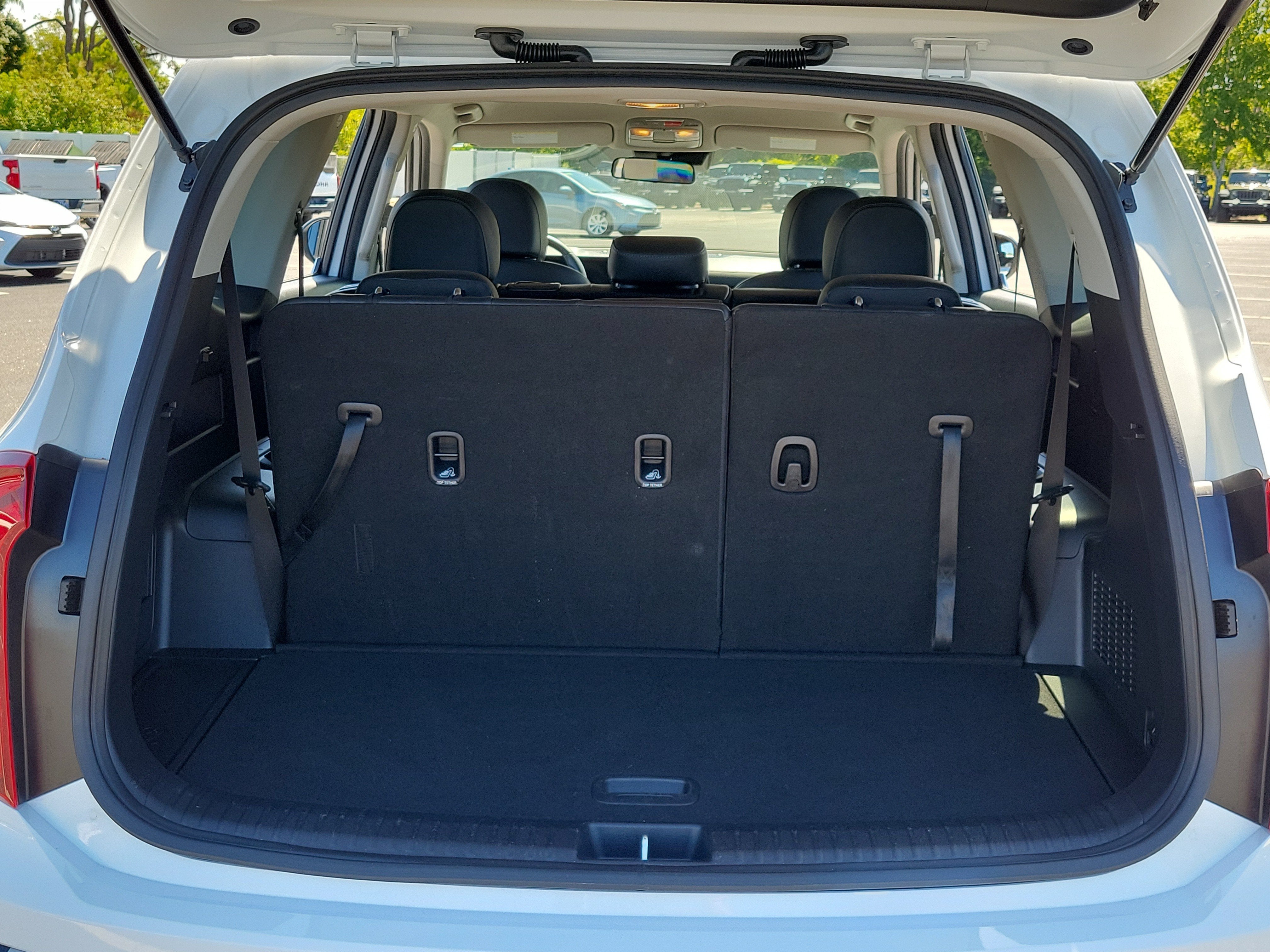 2023 Kia Telluride LX
