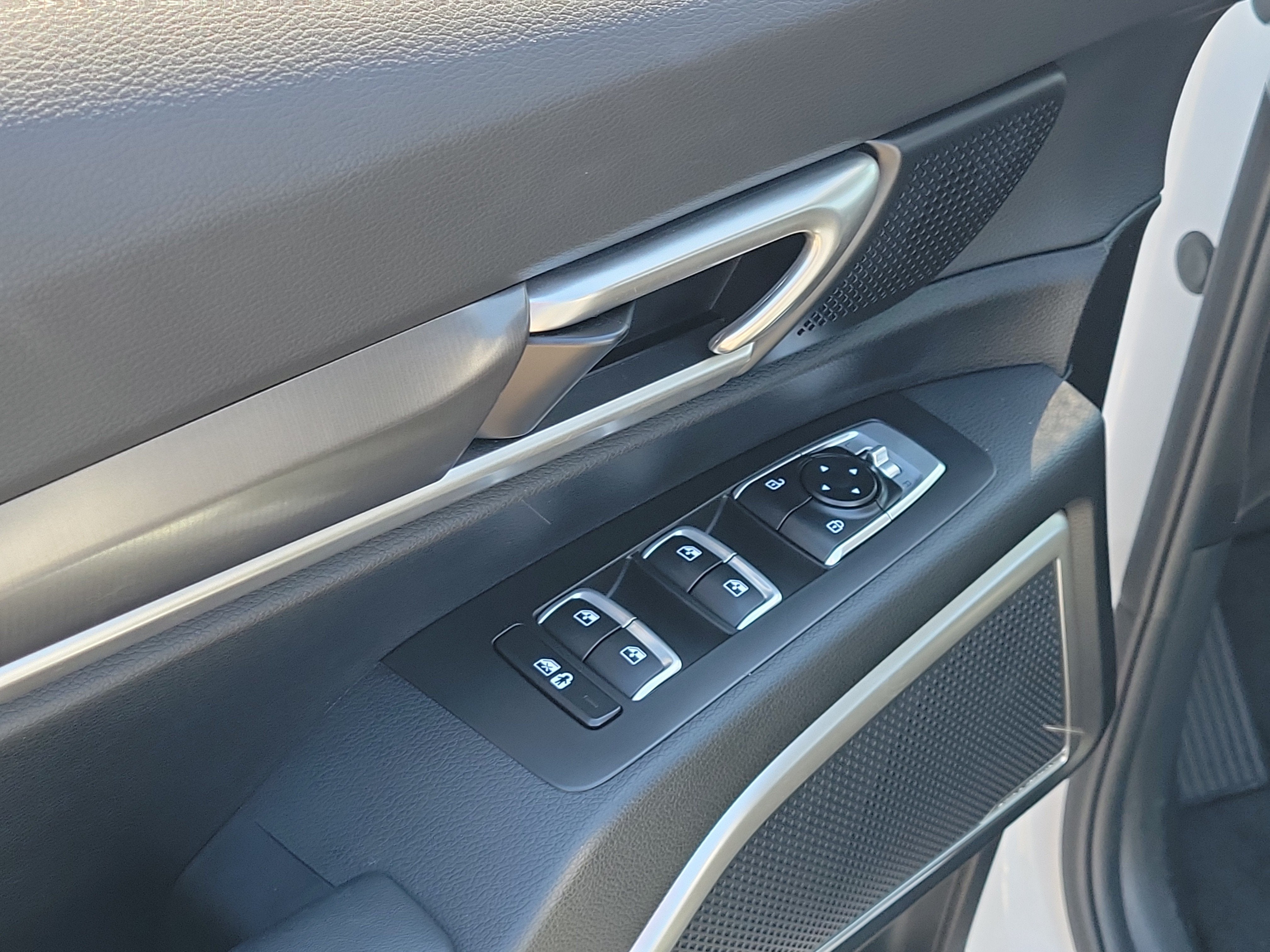 2023 Kia Telluride LX