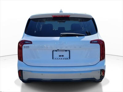 2023 Kia Telluride LX