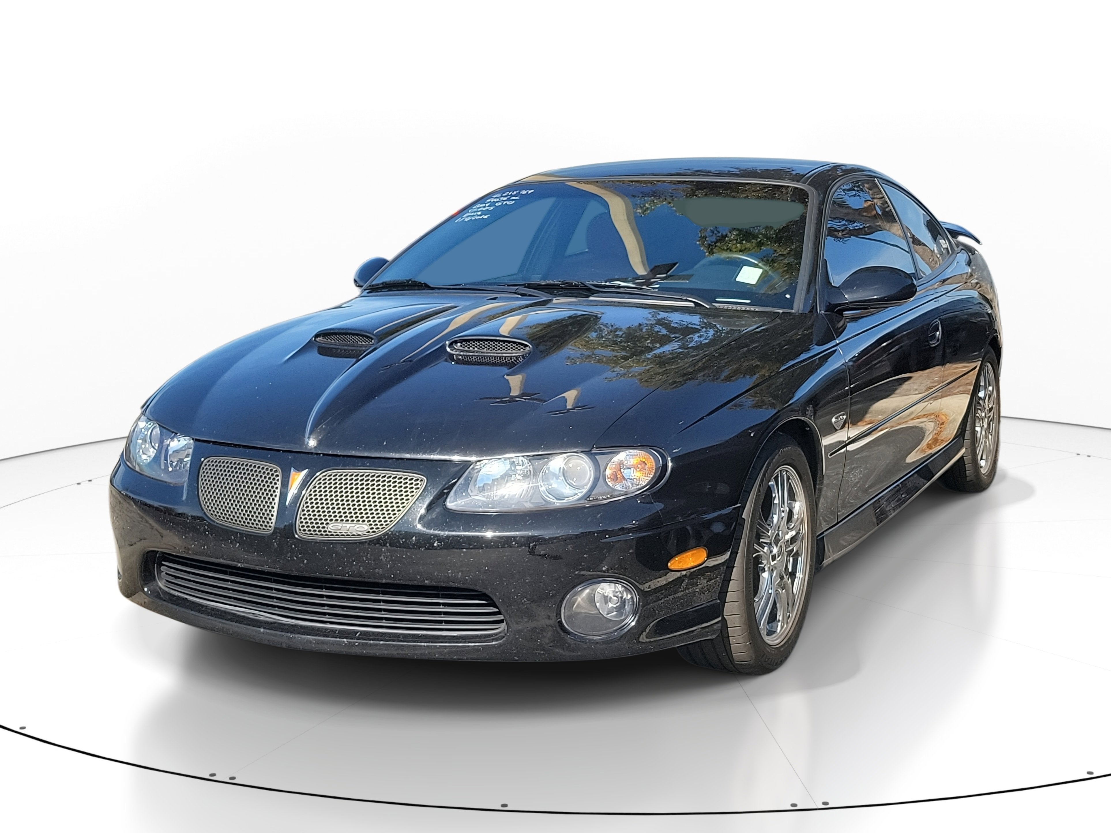 2004 Pontiac GTO 2dr Cpe