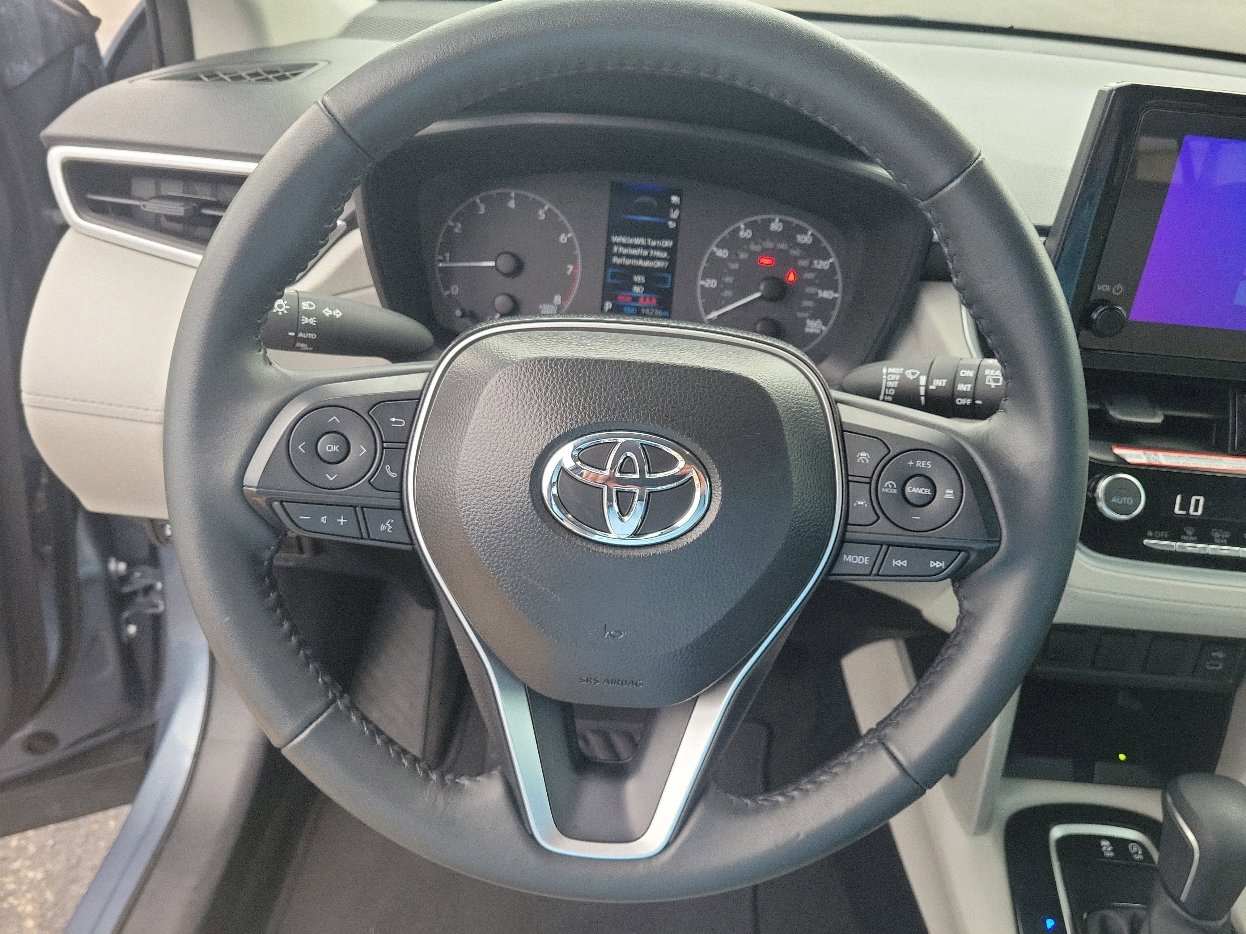 2025 Toyota Corolla Cross LE