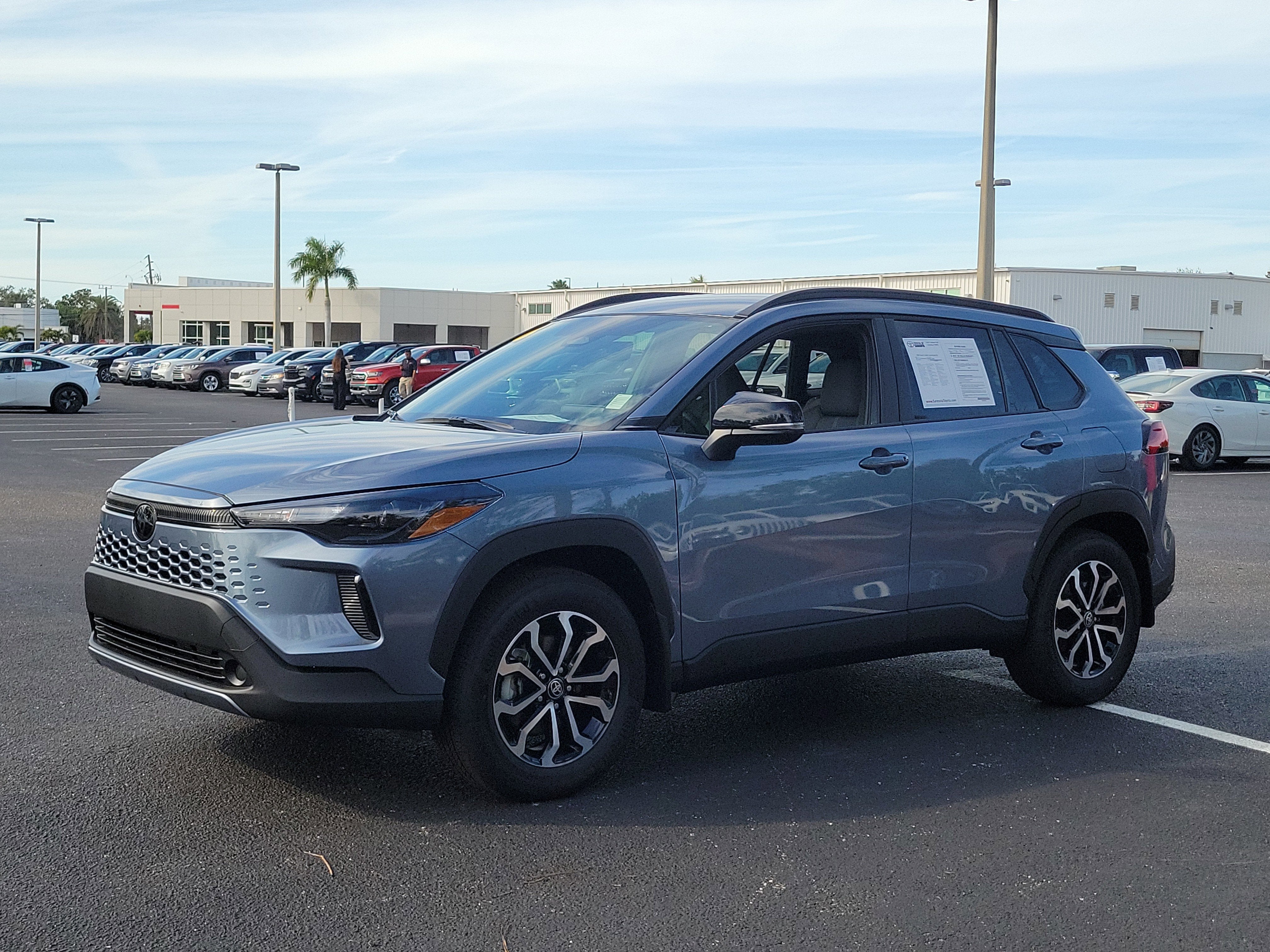 2026 Toyota Corolla Cross Hybrid SE