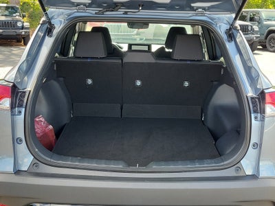 2024 Toyota Corolla Cross Hybrid SE