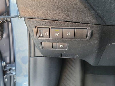 2024 Toyota Corolla Cross Hybrid SE