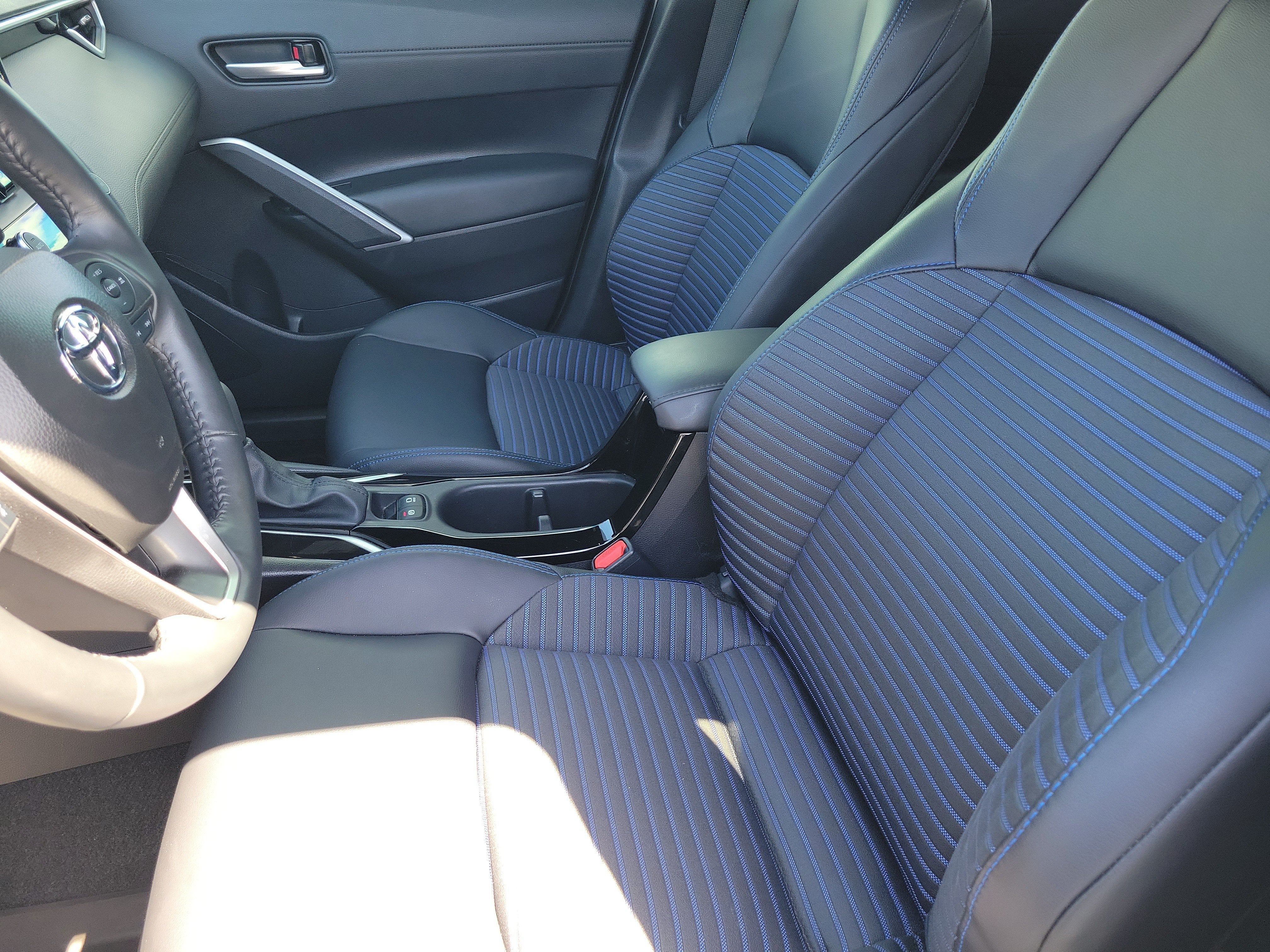 2024 Toyota Corolla Cross Hybrid XSE