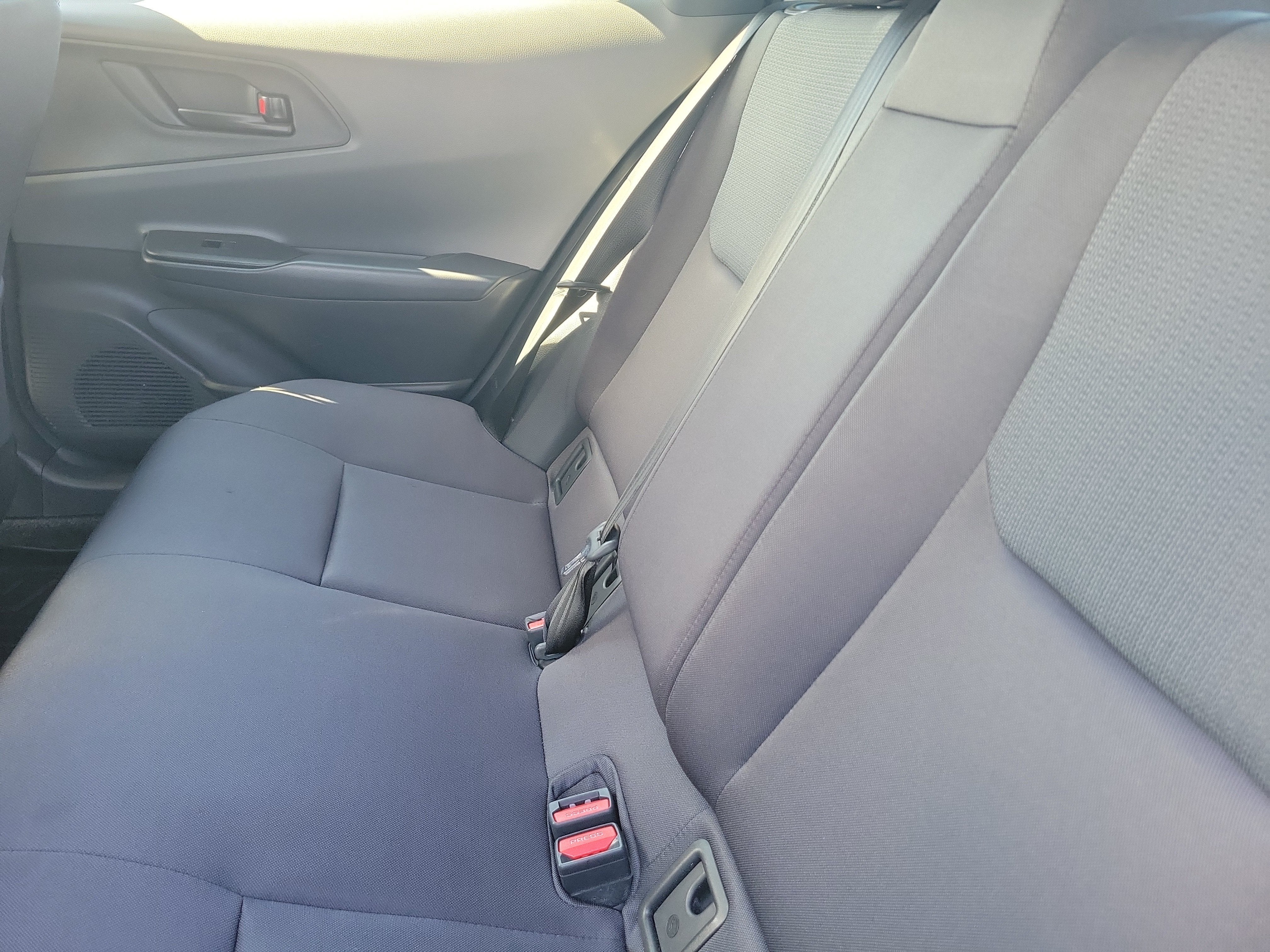 2023 Toyota Prius LE