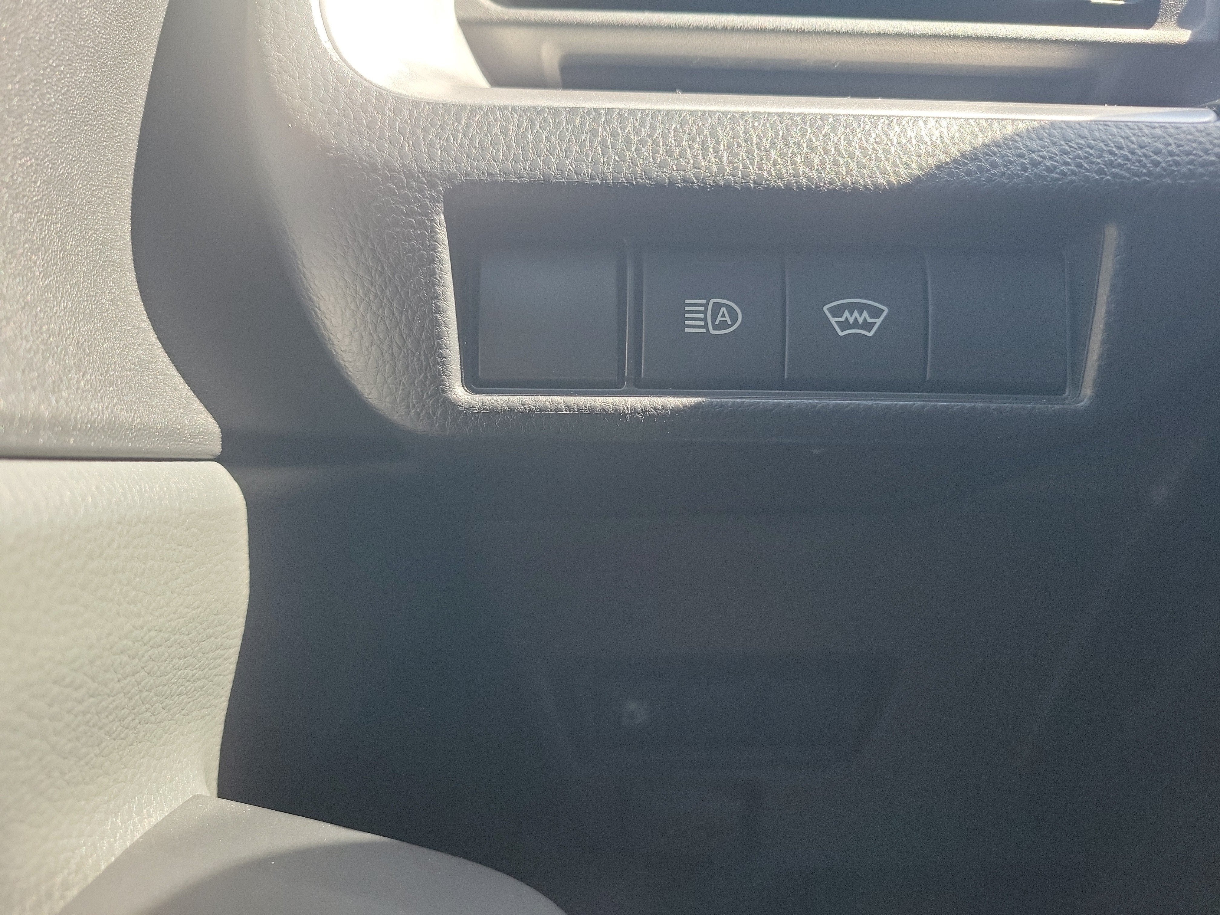 2023 Toyota Prius LE