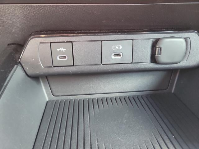 2023 Toyota Prius LE