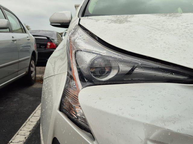 2016 Toyota Prius Four