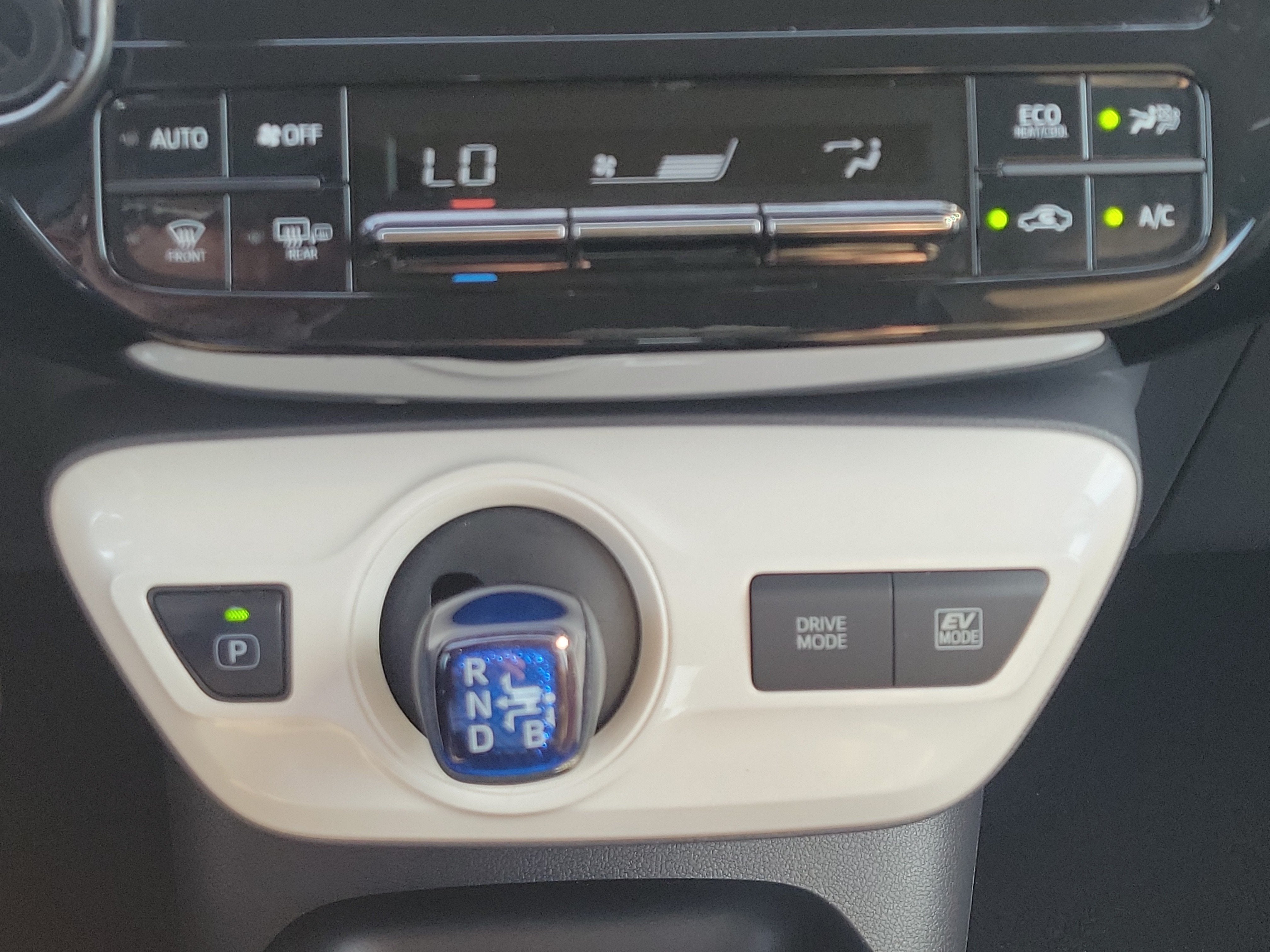 2016 Toyota Prius Two