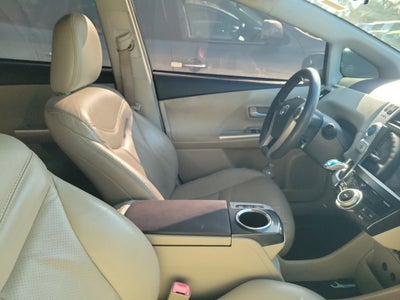 2013 Toyota Prius v Three