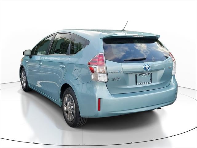 2015 Toyota Prius v Two