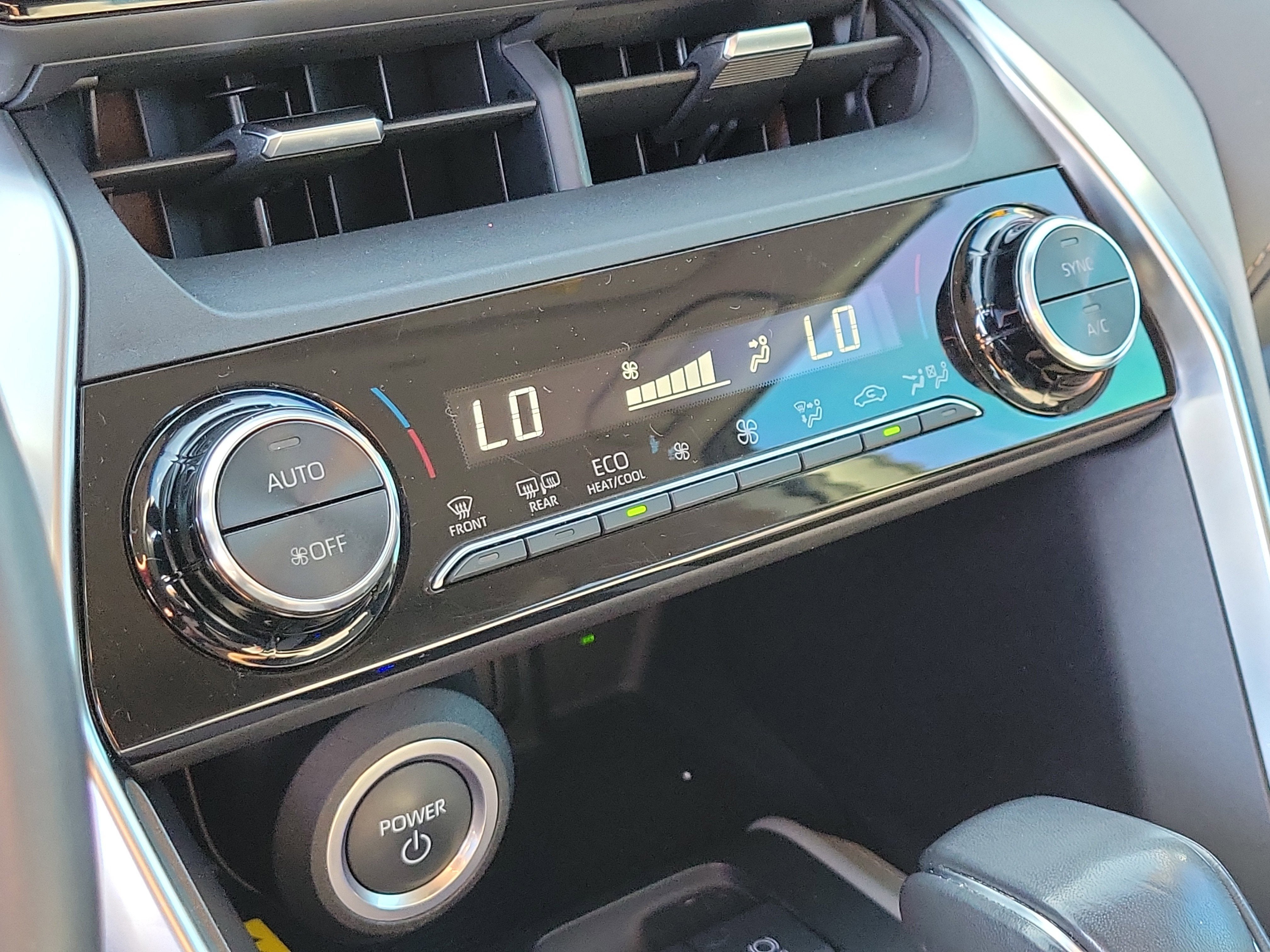 2023 Toyota Venza LE