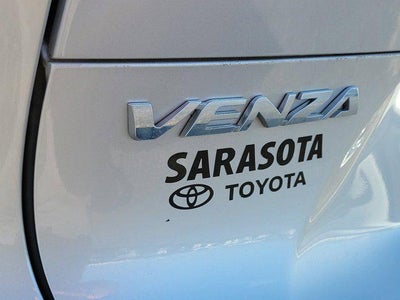 2023 Toyota Venza LE
