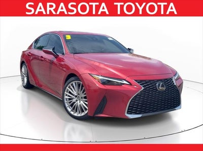 2023 Lexus IS 300