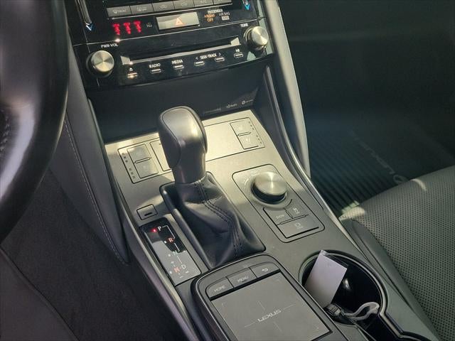 2023 Lexus IS 300