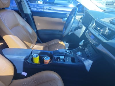 2011 Lexus CT 200h Premium