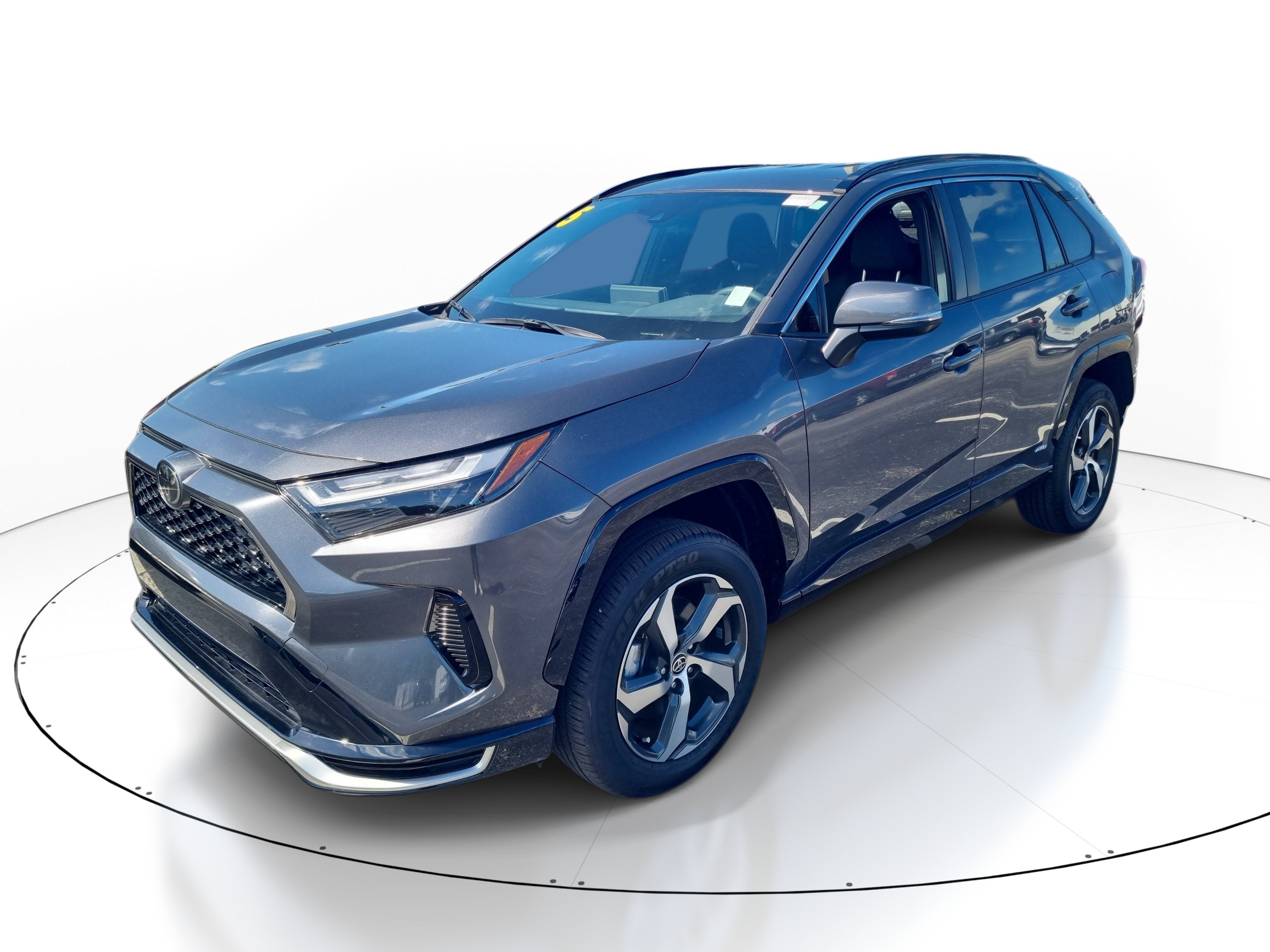 2025 Toyota RAV4 Plug-In Hybrid SE