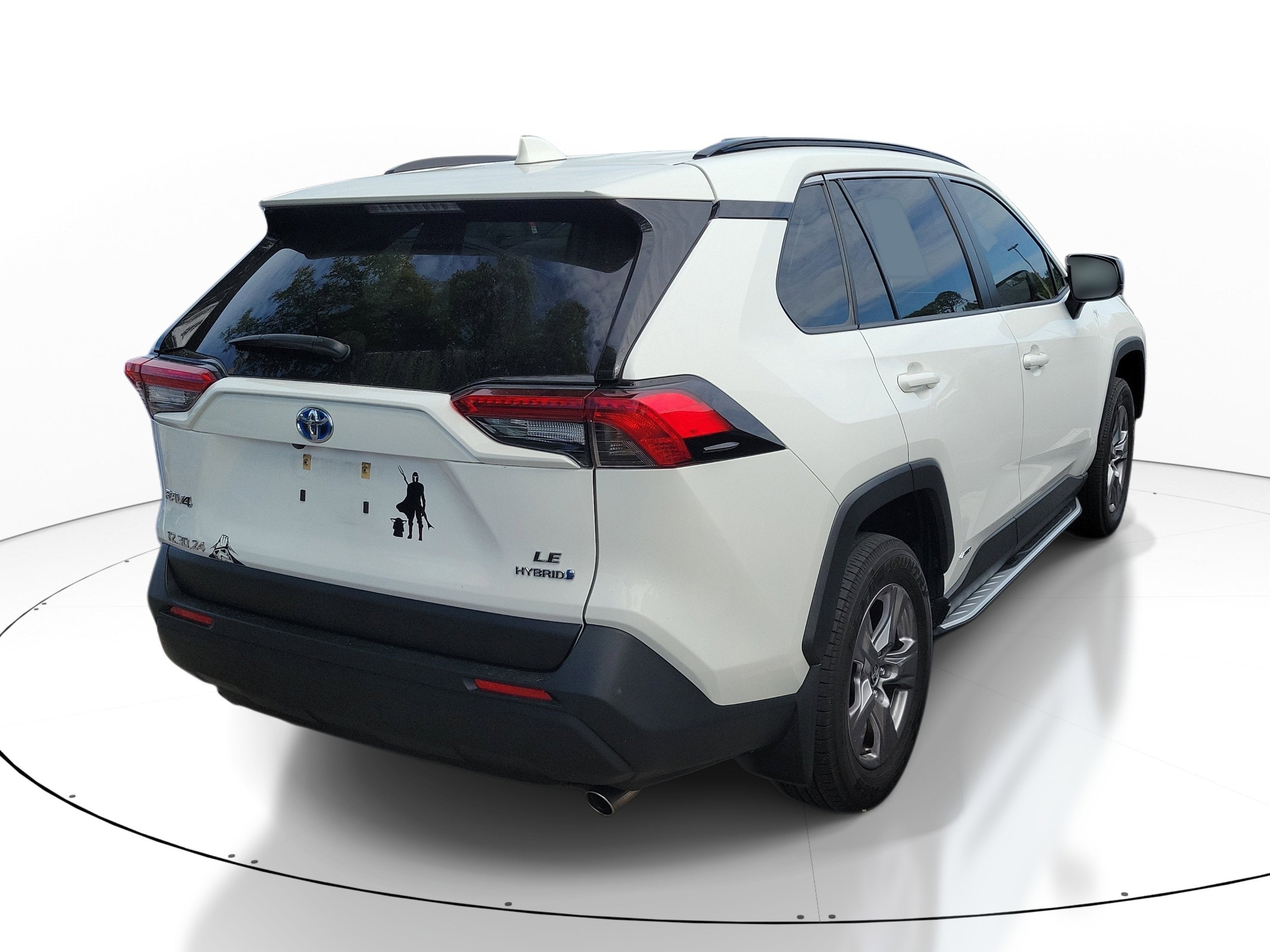 2024 Toyota RAV4 Hybrid LE