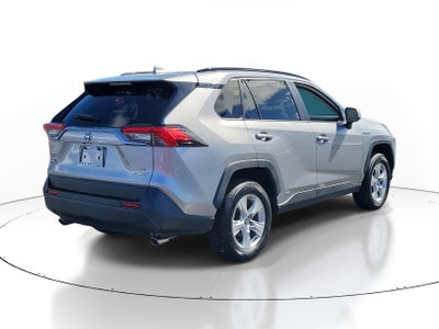 2020 Toyota RAV4 Hybrid XLE