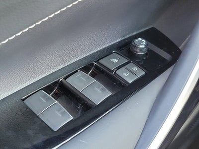 2025 Toyota Corolla Hatchback XSE