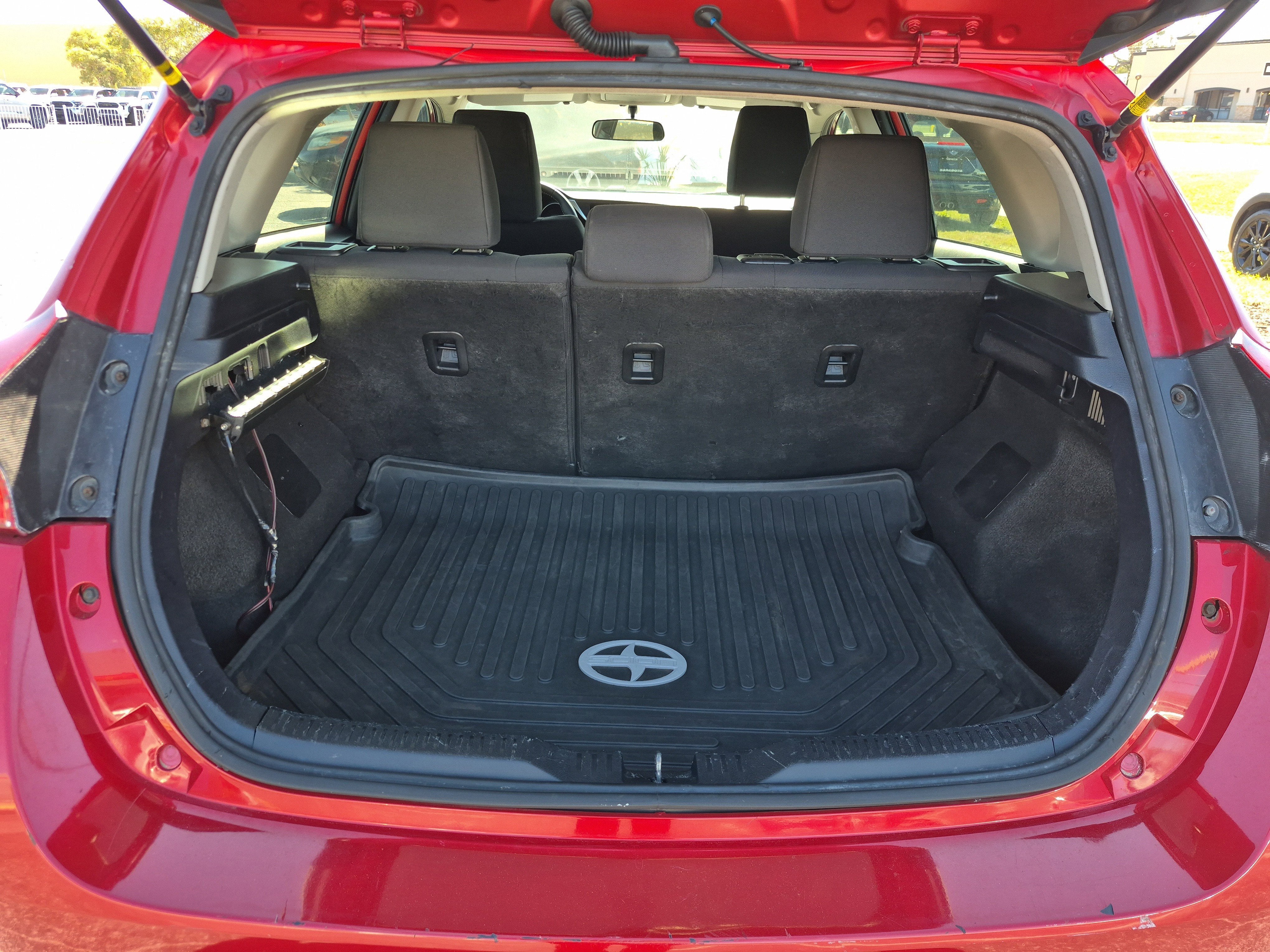 2016 Scion iM Base