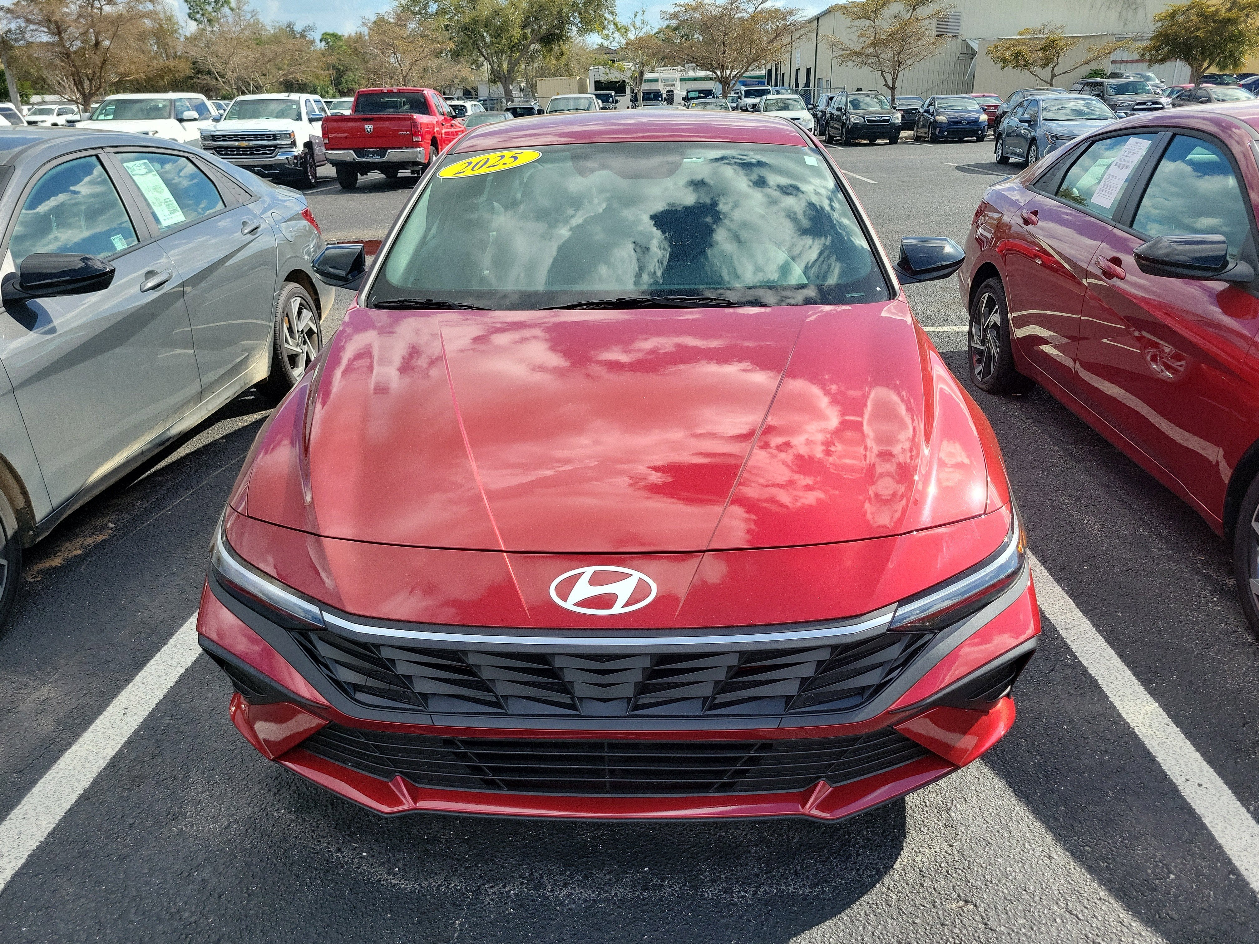 2025 Hyundai Elantra SEL Sport