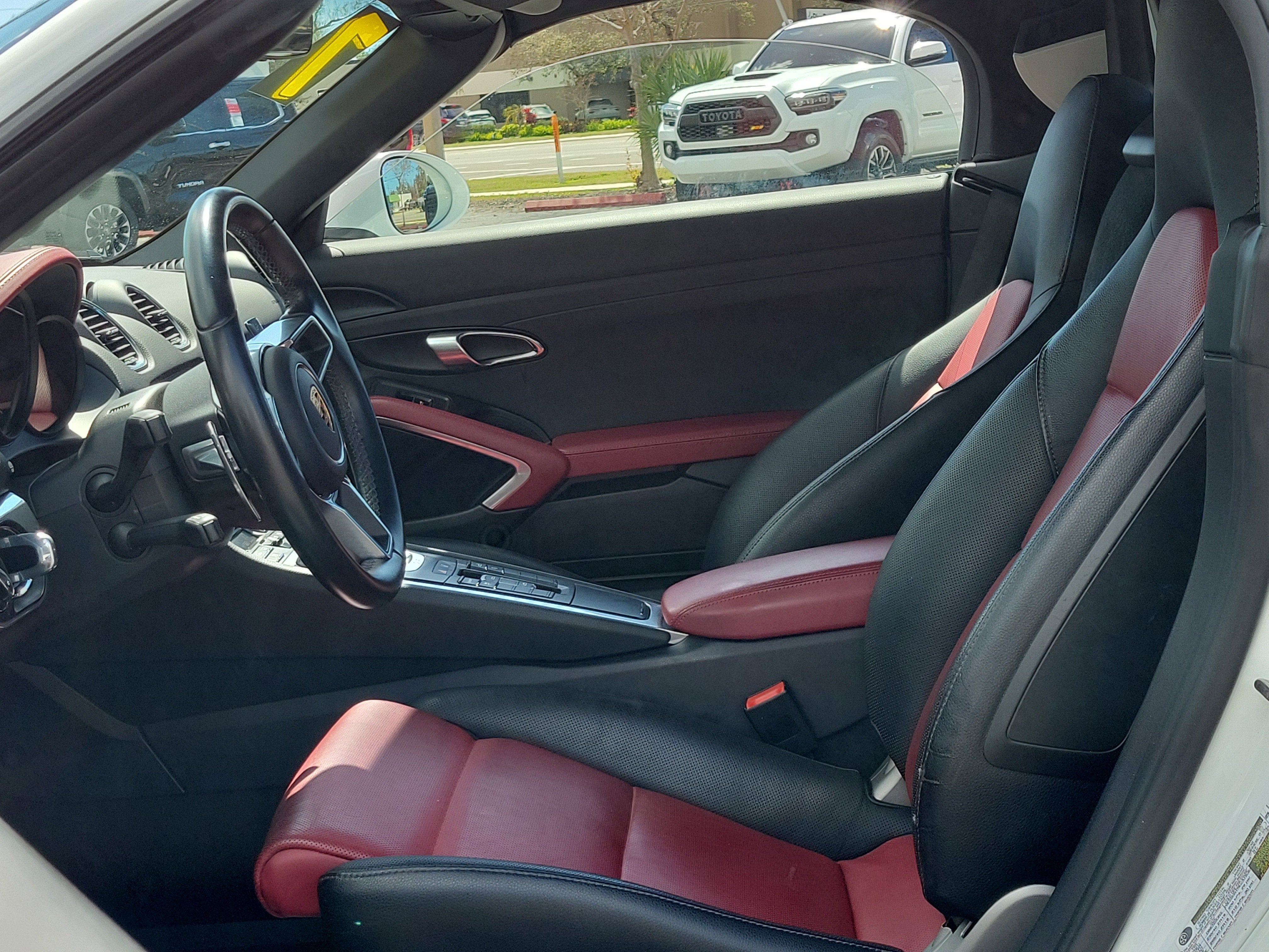 2017 Porsche 718 Boxster Roadster