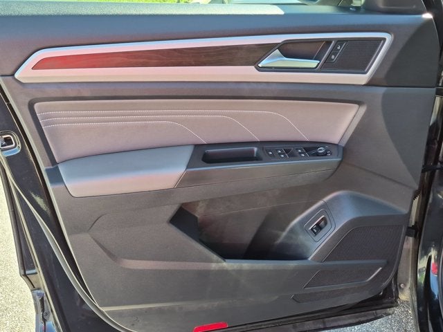 2023 Volkswagen Atlas 2.0T SE w/Technology