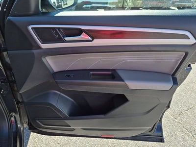 2023 Volkswagen Atlas 2.0T SE w/Technology