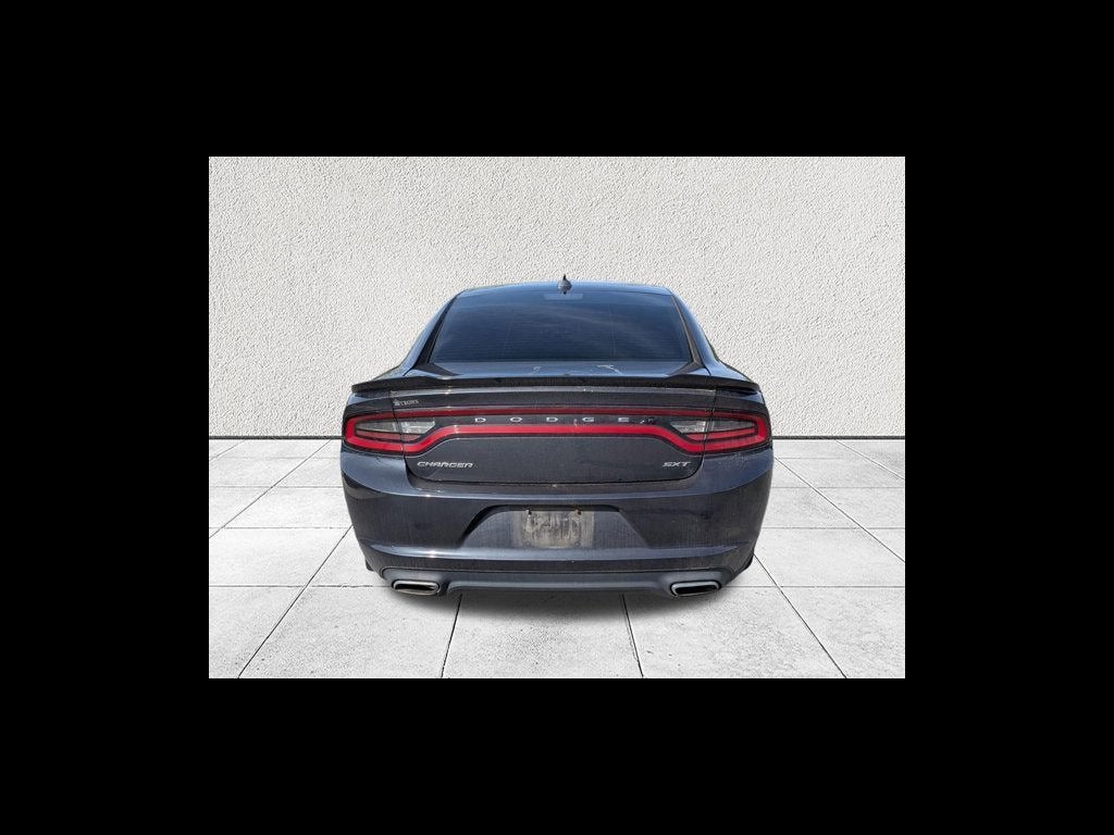 2017 Dodge Charger SXT
