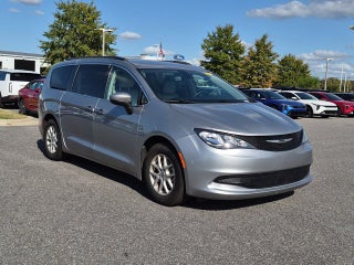 2021 Chrysler Voyager LXI