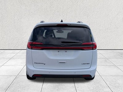 2025 Chrysler Pacifica Limited