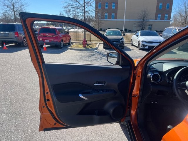 2023 Nissan Kicks SV