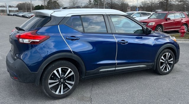 2020 Nissan Kicks SR